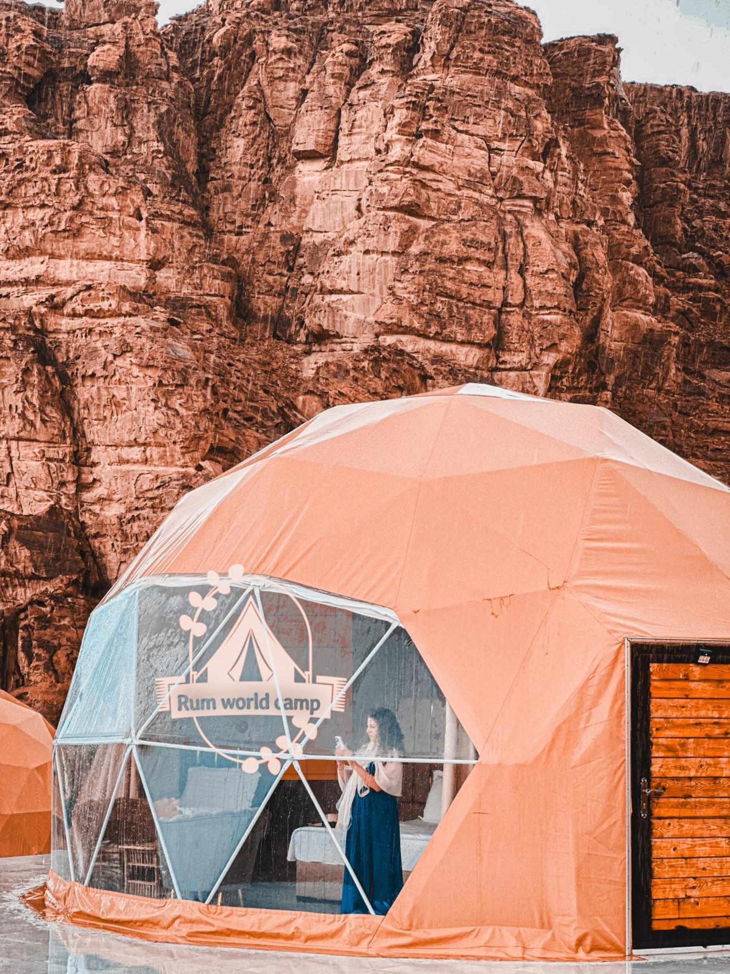 Rum World Bubble Luxury Camp Вади-Рам Экстерьер фото