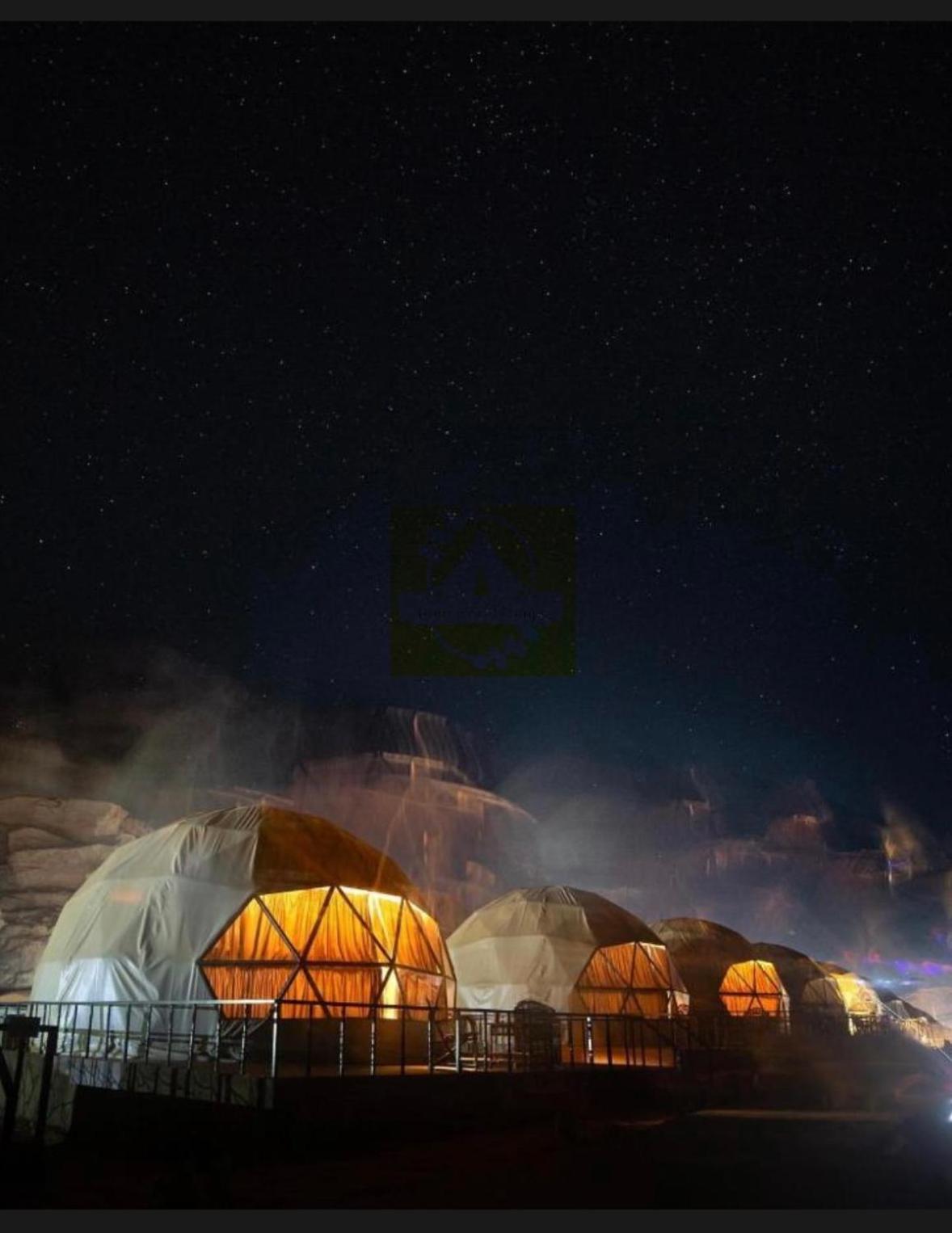 Rum World Bubble Luxury Camp Вади-Рам Экстерьер фото